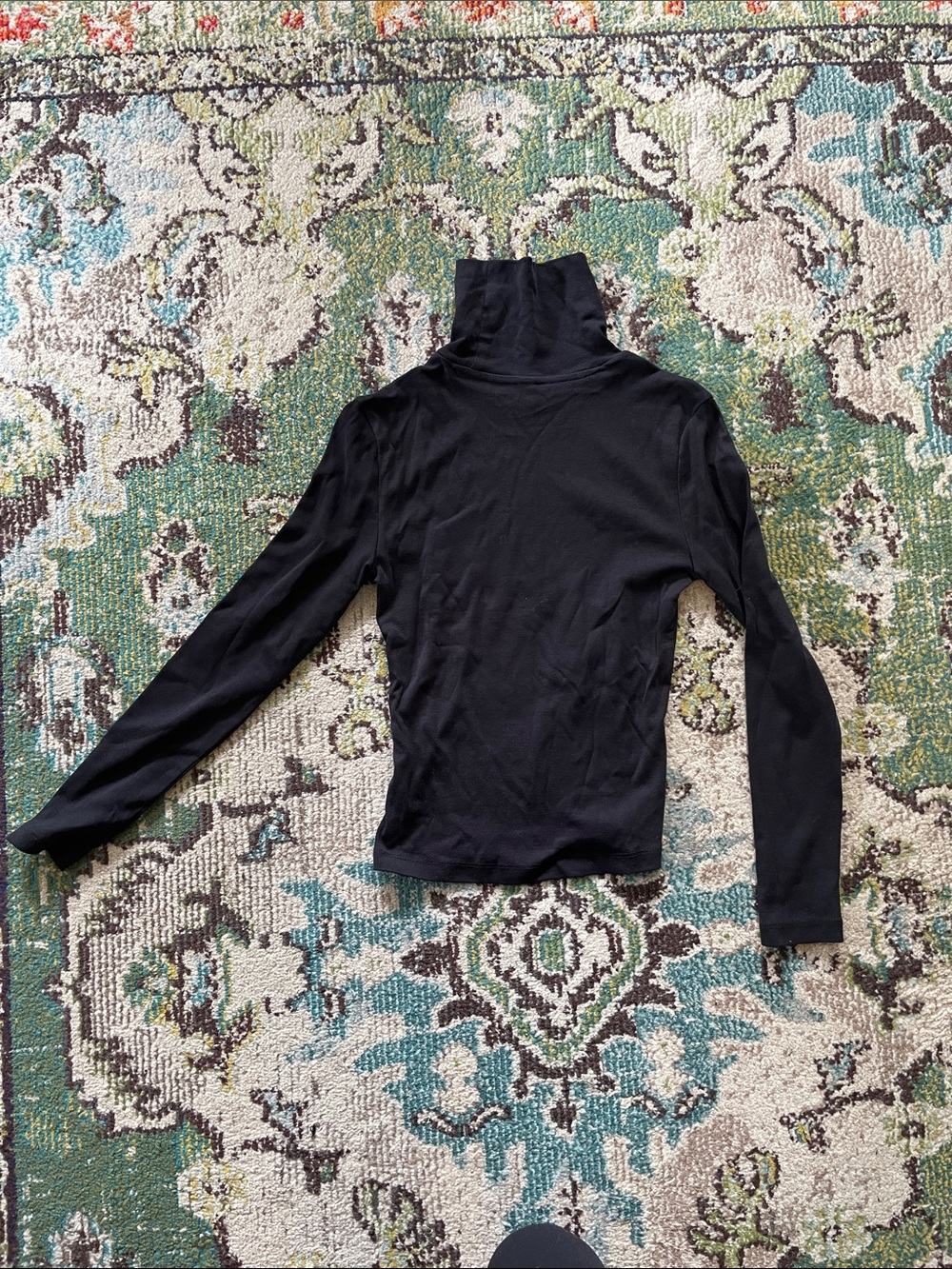 KOTN Chic Black Turtleneck